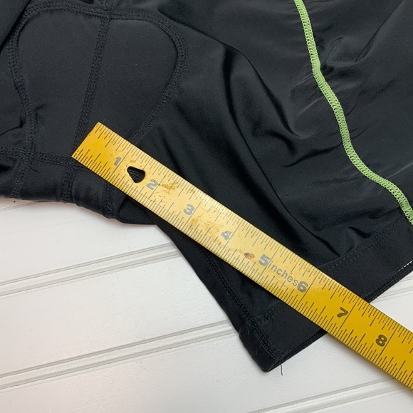 Canari black cycling shorts with padding S - Picture 6 of 10